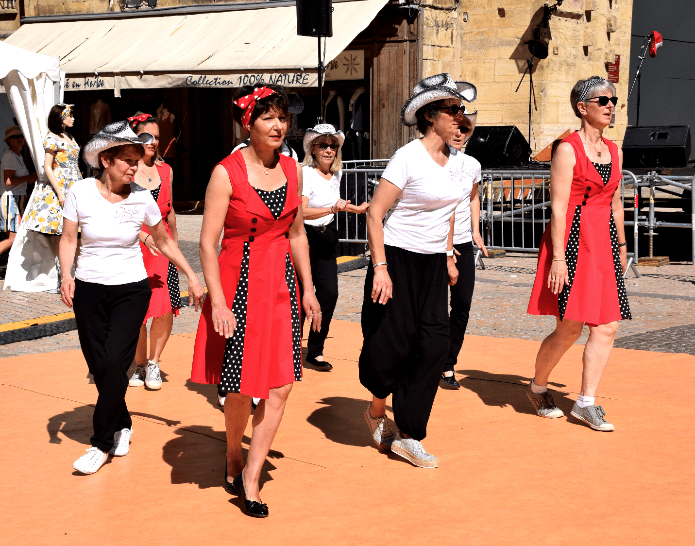 SARLAT-LINE-DANCE